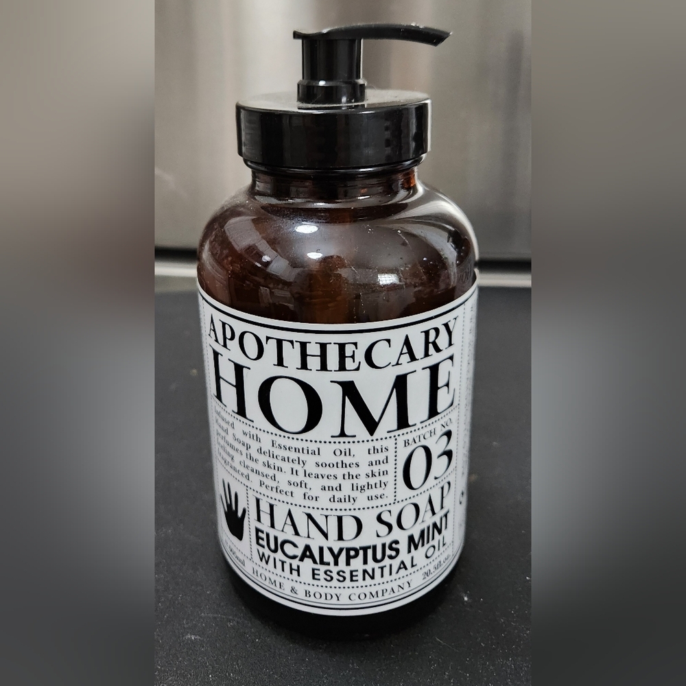 APOTHECARY Home EUCALPTUS MINT hand soap.